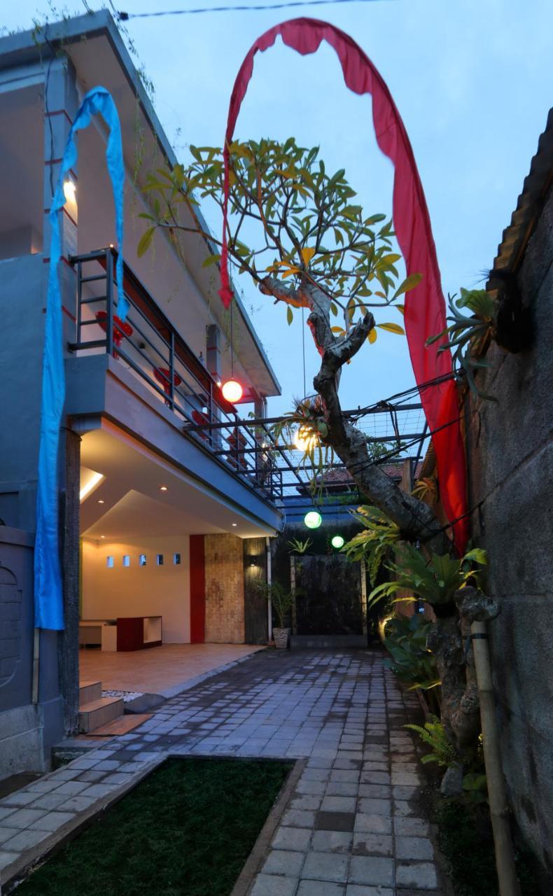 Valomia Guest House Denpasar  Luaran gambar