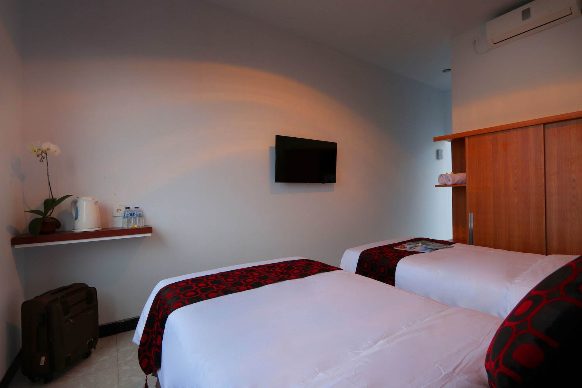 Valomia Guest House Denpasar  Luaran gambar